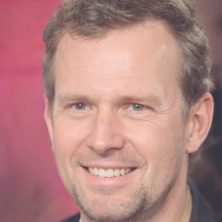 Thomas Dubois, Expert en investissement