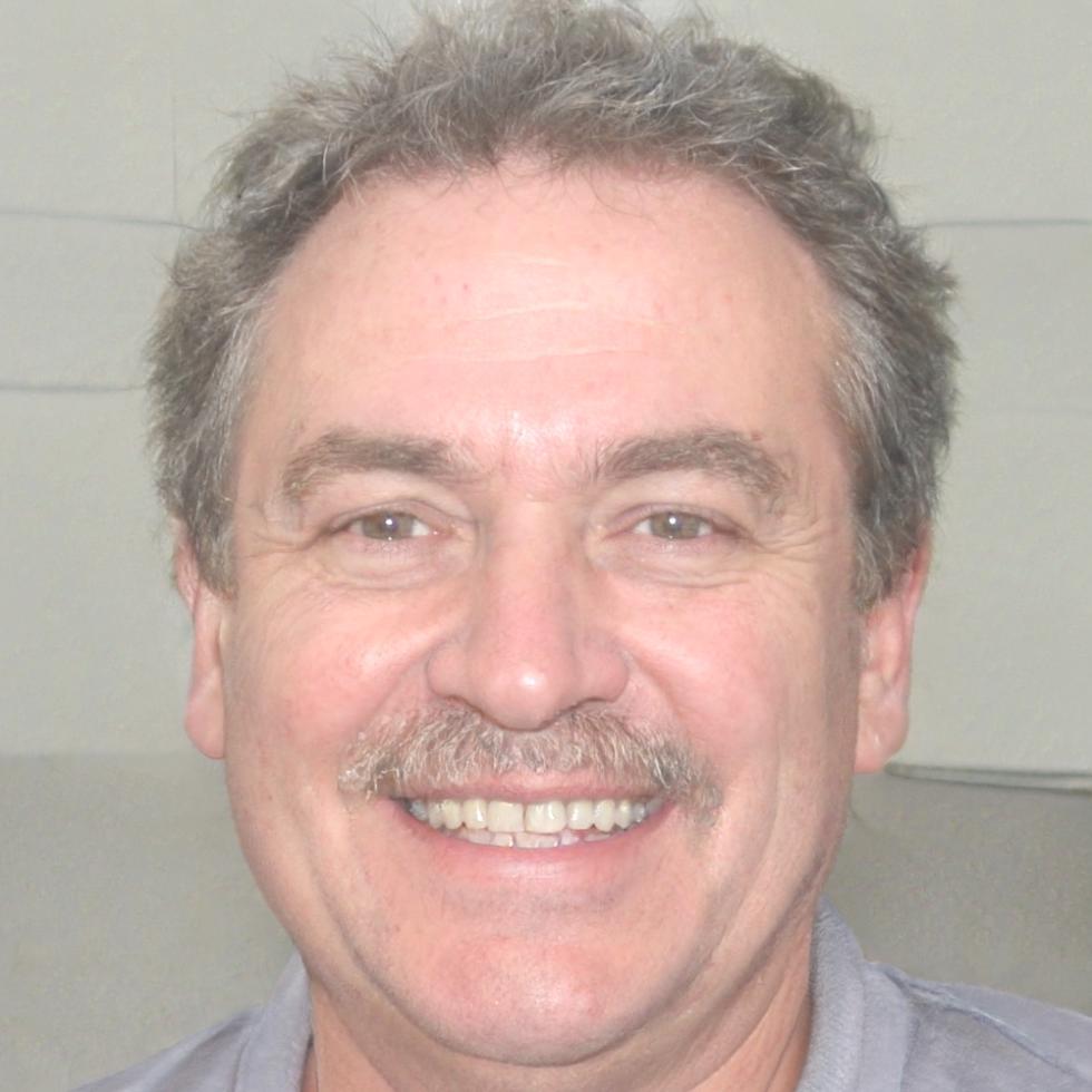 Portrait de Thomas Martin, Expert en Optimisation Budgétaire chez frelycorvian